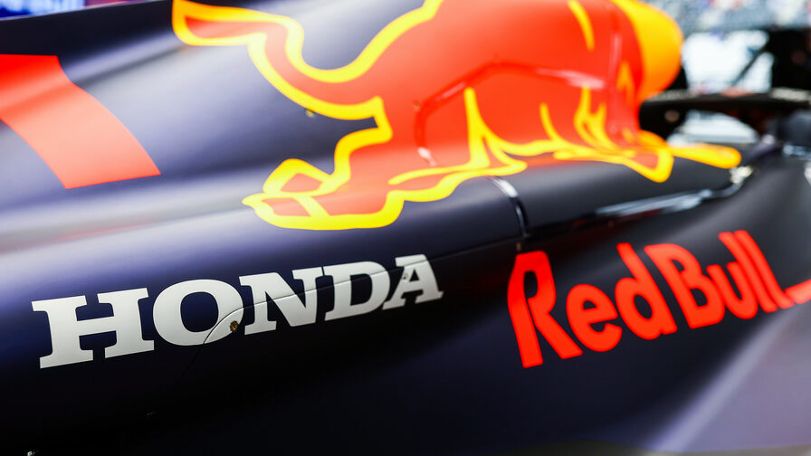 Несколько команд обратились к Honda по поводу двигателей 2026 года