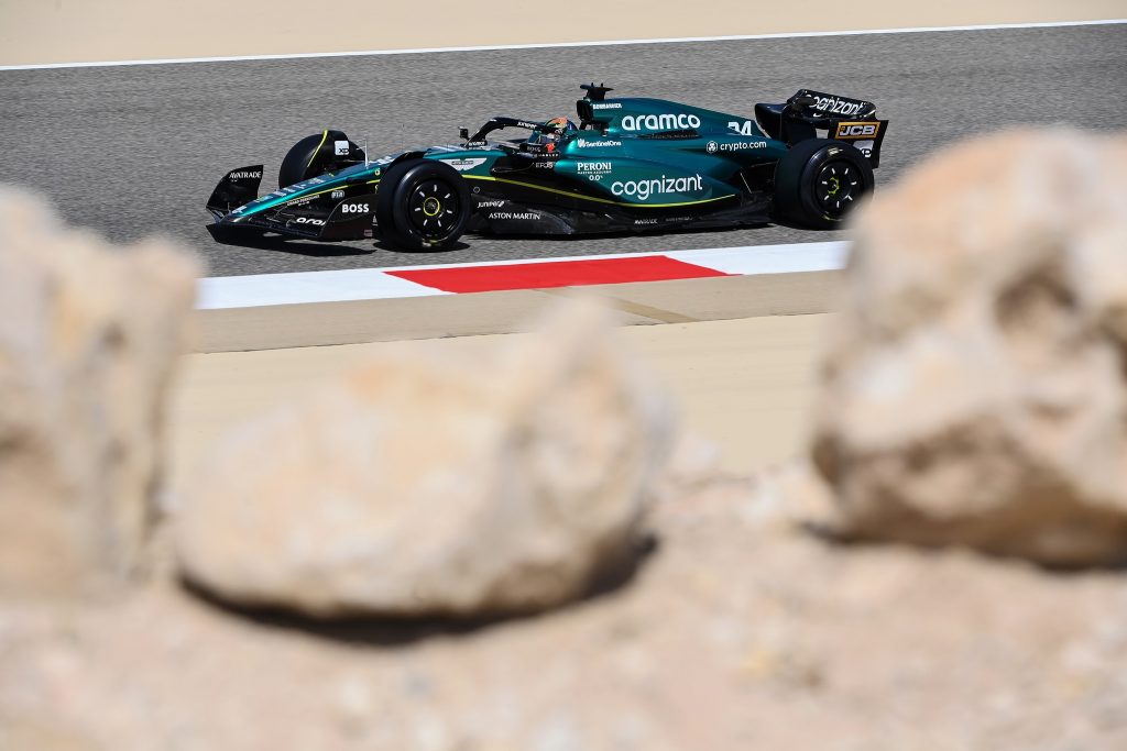 RacingNews365: Стролл не примет участия в одной-двух гонках сезона