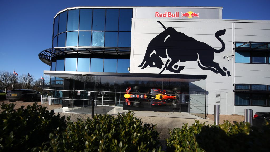 Red Bull или Ford? Марко ответил, как будет называться двигатель-2026
