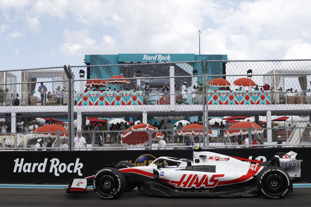 Haas подготовит особую ливрею для домашних Гран При