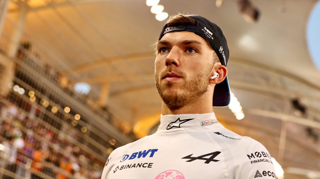 Команды Формулы 1 выступили против списания штрафных очков Пьера Гасли