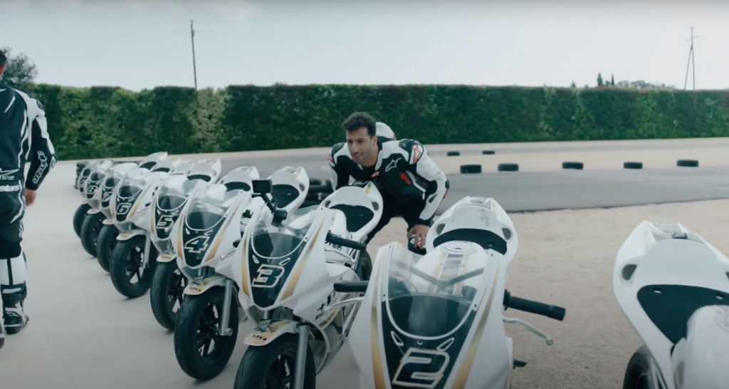 Даниэль Риккардо намекнул на продолжение карьеры в мотоспорте?