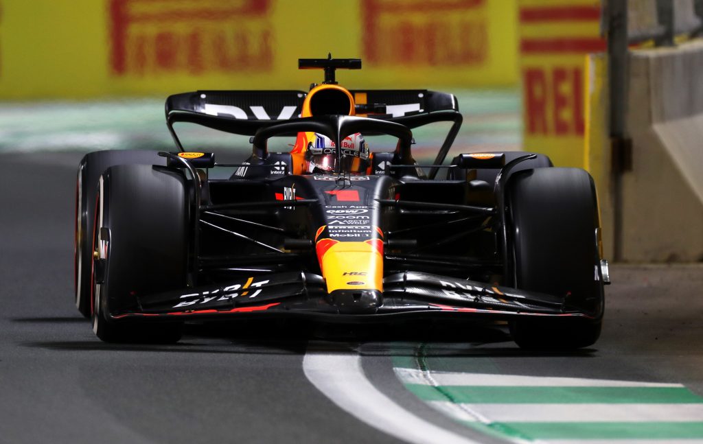 Источник: Команда Red Bull не уверена в надёжности своих машин