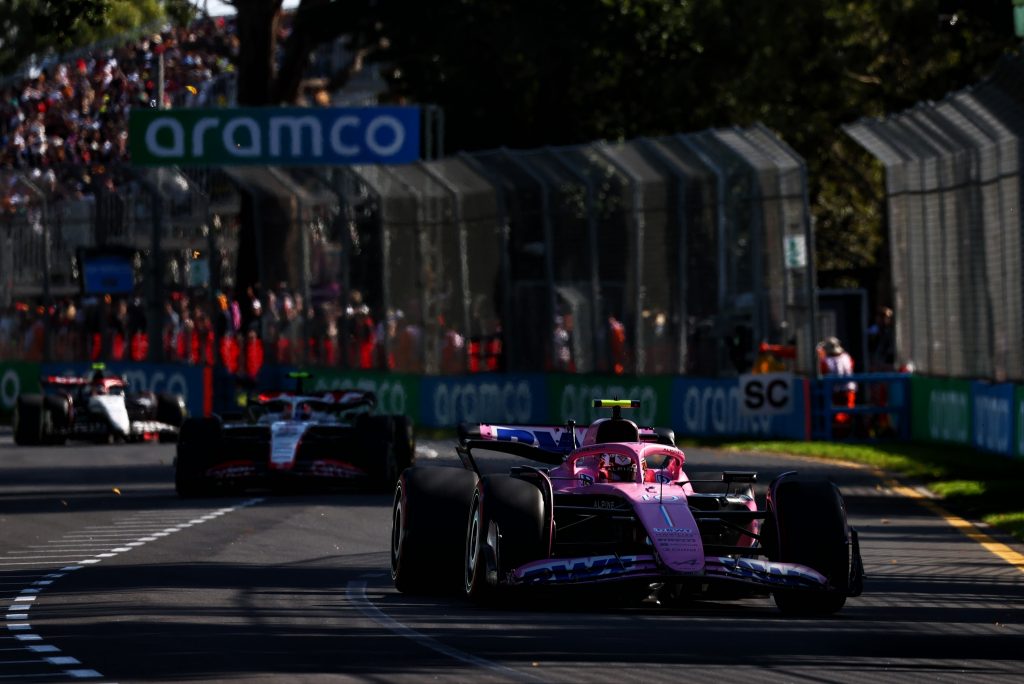 Alpine рассчитывает побороться с Mercedes