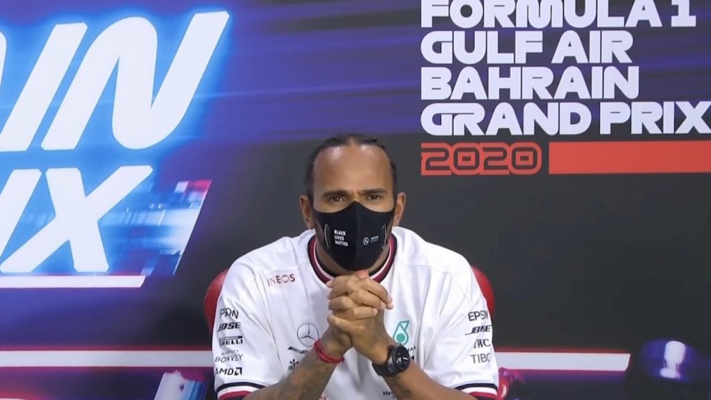 Льюис Хэмилтон отреагировал на слухи о переговорах Леклера с Mercedes