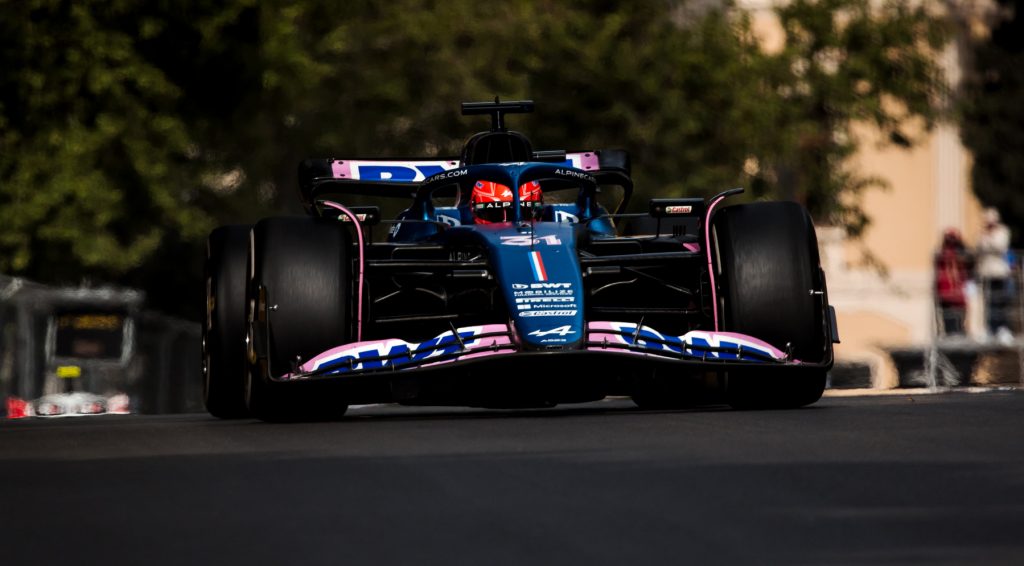 Эстебан Окон побил необычный восьмилетний рекорд Формулы 1