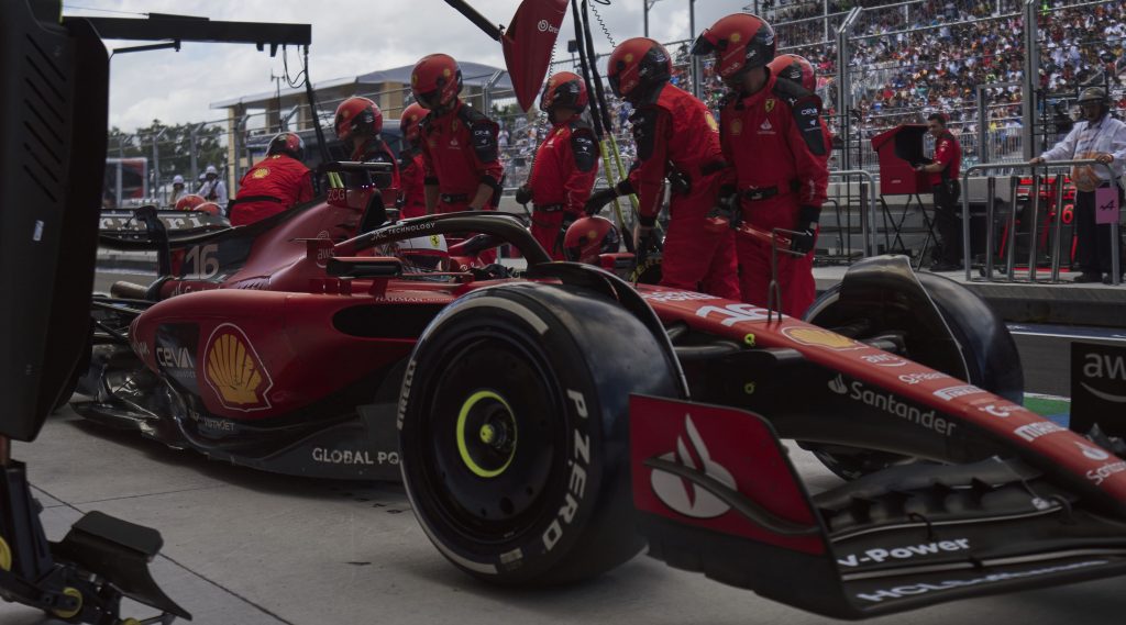 В Ferrari рассказали, на что направлен план модернизации SF23