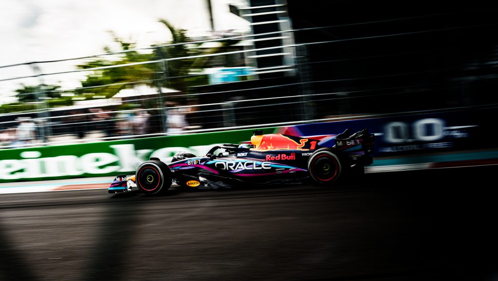 Уиндзор: У Red Bull есть хитрость, которую не скопируют соперники Уиндзор: У Red Bull есть хитрость, которую не скопируют соперники