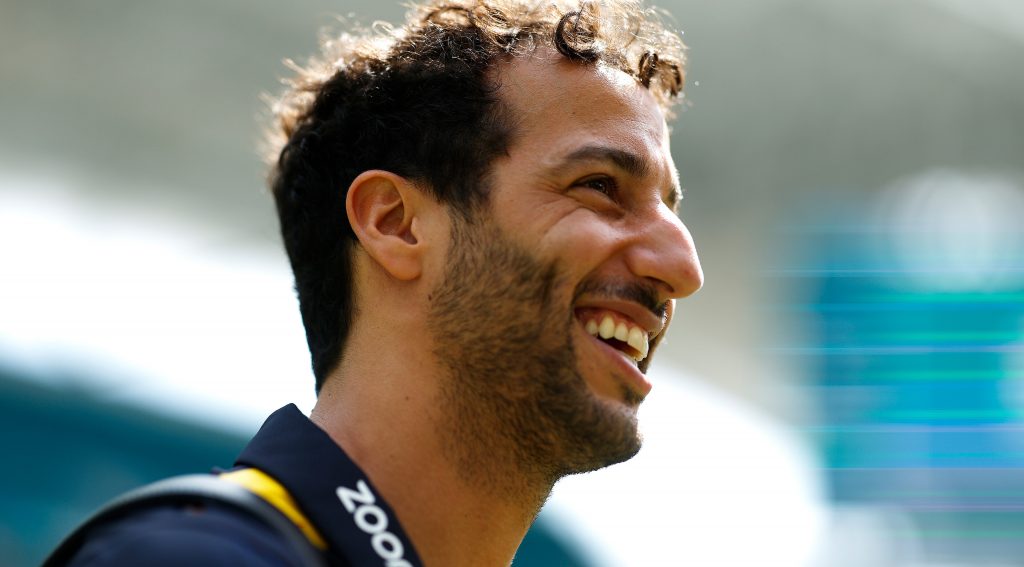 Риккардо ответил, кто из пилотов может встречаться с Тейлор Свифт Риккардо ответил, кто из пилотов может встречаться с Тейлор Свифт