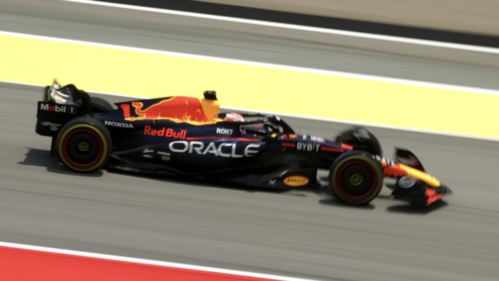 Макс Ферстаппен – быстрее всех в первой тренировке Гран При Испании Макс Ферстаппен – быстрее всех в первой тренировке Гран При Испании