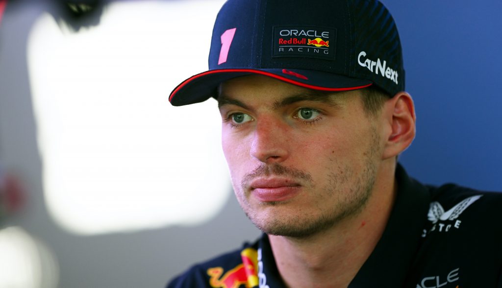 Red Bull запретила Ферстаппену участвовать в заездах на Нордшляйфе