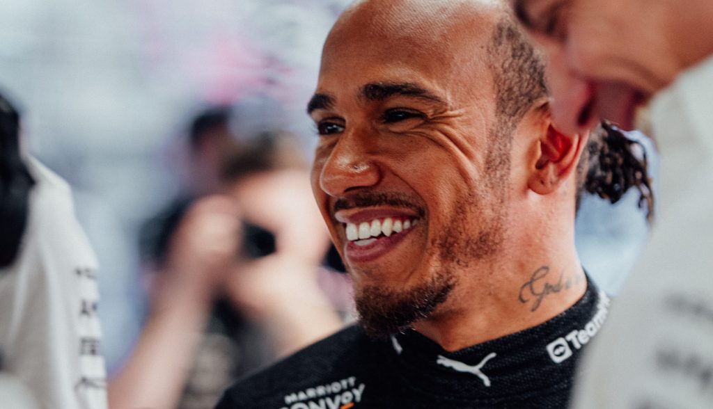 «Мы сможем победить». Льюис Хэмилтон поделился оптимистичным прогнозом