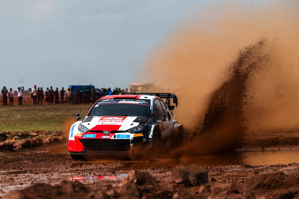Себастьен Ожье выиграл Ралли Сафари, Toyota заняла четыре первых места