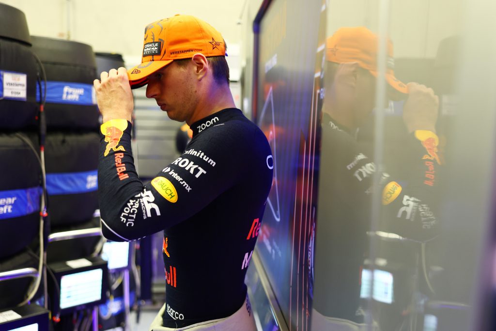 Макс Ферстаппен избежал штрафа за блокировку Кевина Магнуссена Макс Ферстаппен избежал штрафа за блокировку Кевина Магнуссена