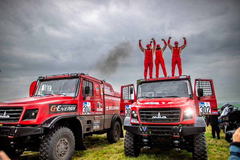 «Мы верны МАЗу и нашей стране». Вязович – о международных санкциях