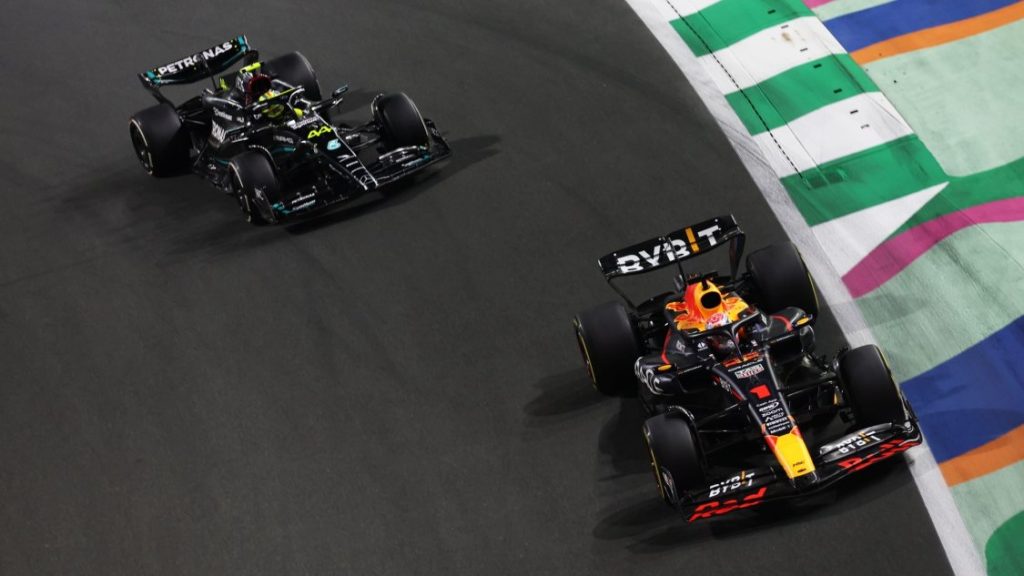 Mercedes-AMG объяснил, почему не может догнать Red Bull Mercedes-AMG объяснил, почему не может догнать Red Bull