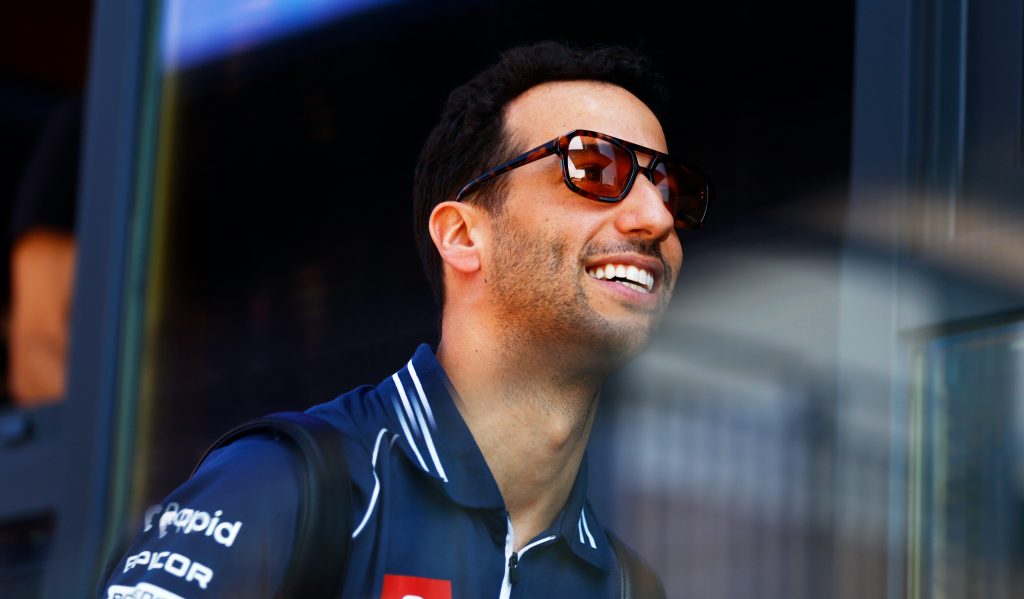 Кристиан Хорнер оценил первое выступление Риккардо после возвращения