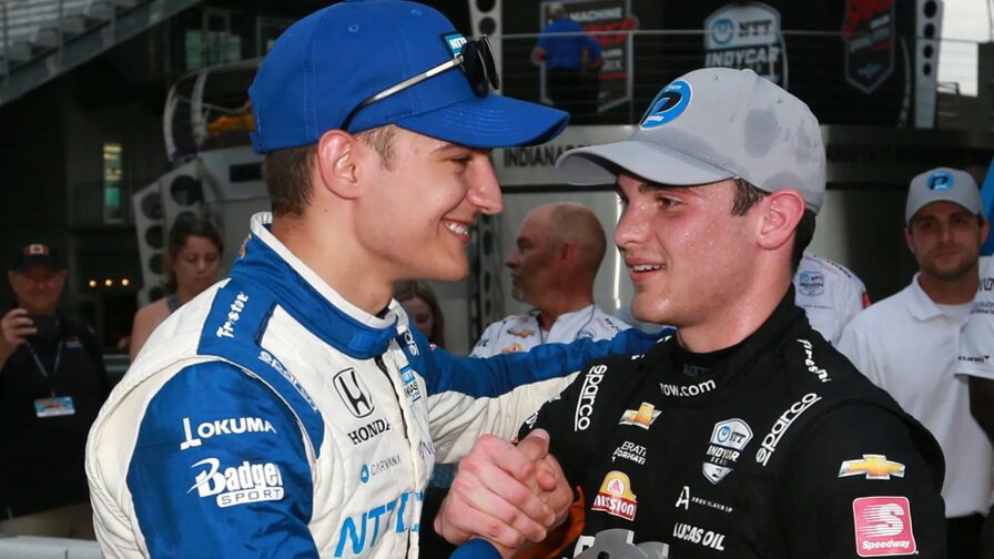 McLaren назвала имена молодых пилотов, которые сядут за руль в пятницу McLaren назвала имена молодых пилотов, которые сядут за руль в пятницу