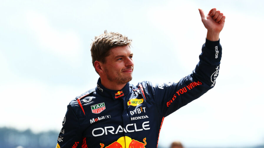 Бриаторе: Признайте, что Ферстаппен доминирует не только из-за машины