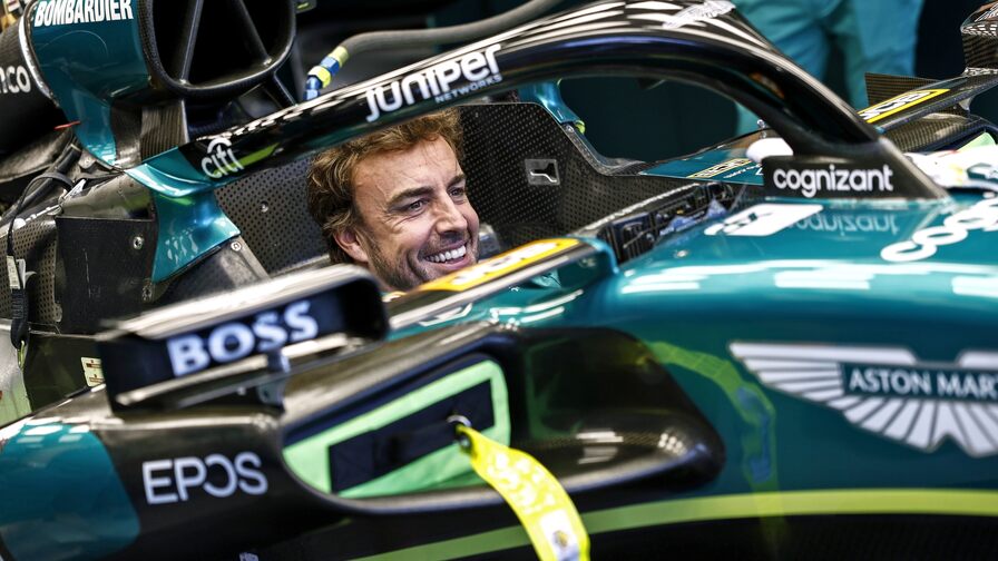 Майк Крак: Фернандо Алонсо сложно управлять? А я им и не управляю! Майк Крак: Фернандо Алонсо сложно управлять? А я им и не управляю!