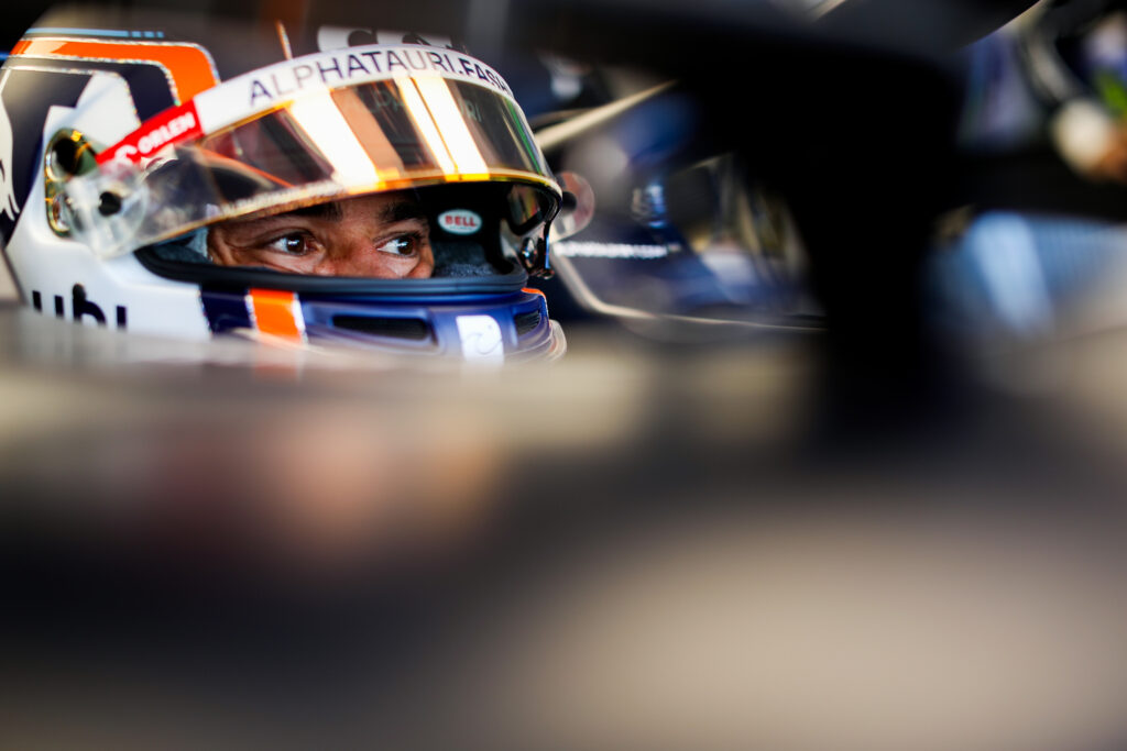 Ник де Врис может вернуться в Формулу 1 в составе… Red Bull Racing