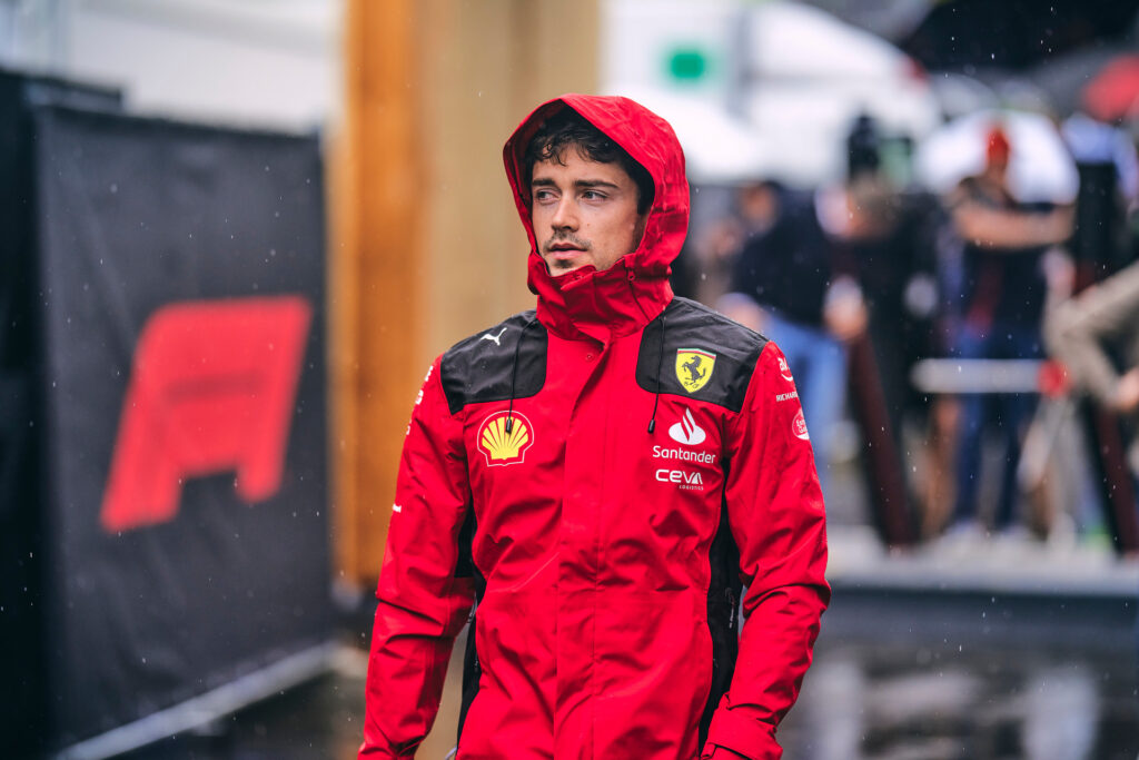 Леклер: Хотел бы я подписать такой контракт, о котором все говорят