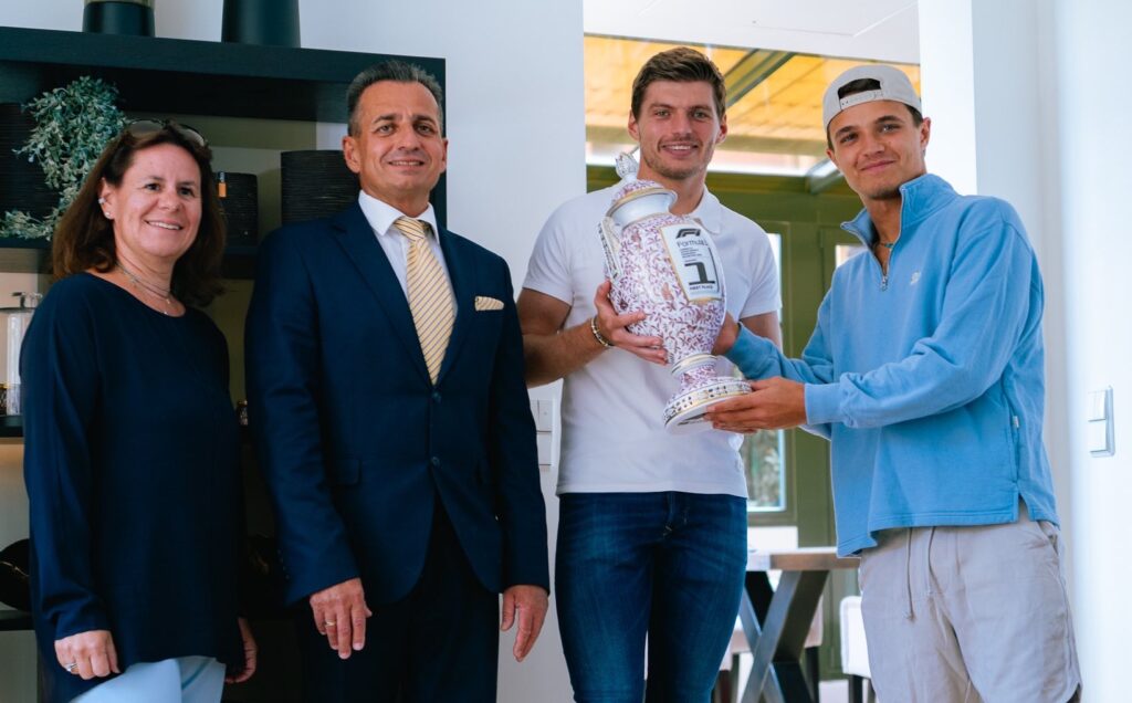 Ферстаппен получил копию разбитого кубка за победу на Гран При Венгрии