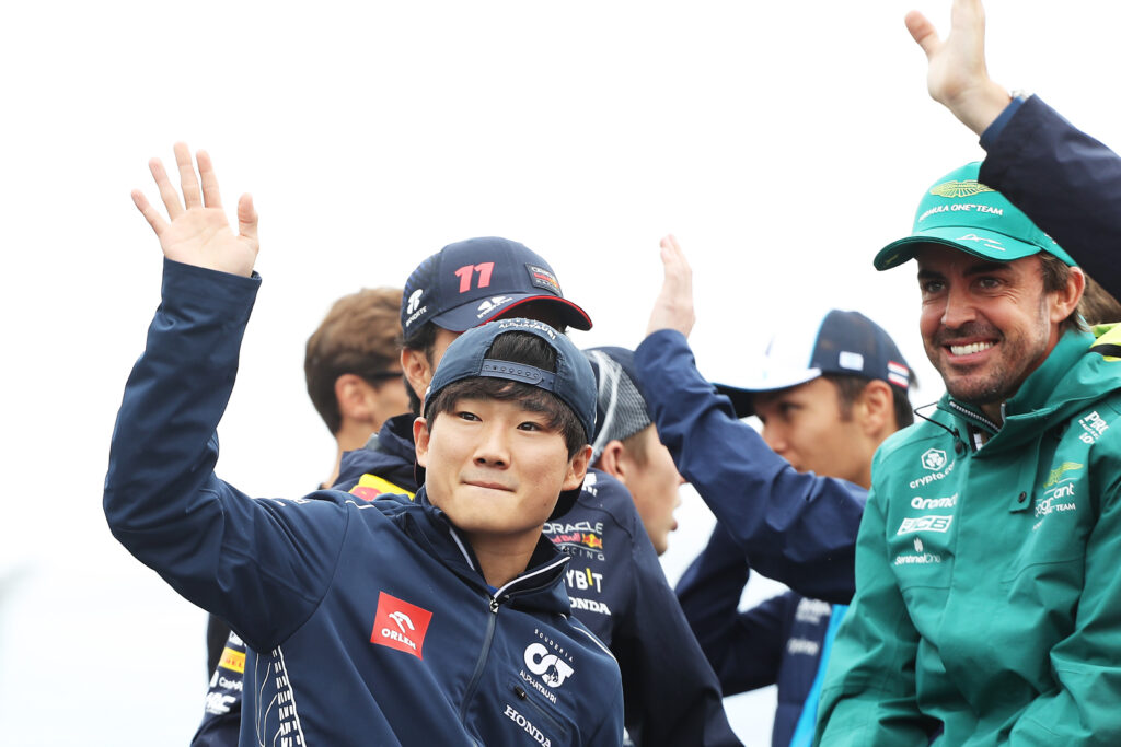 Эксперт: Юки Цунода перейдет в Aston Martin