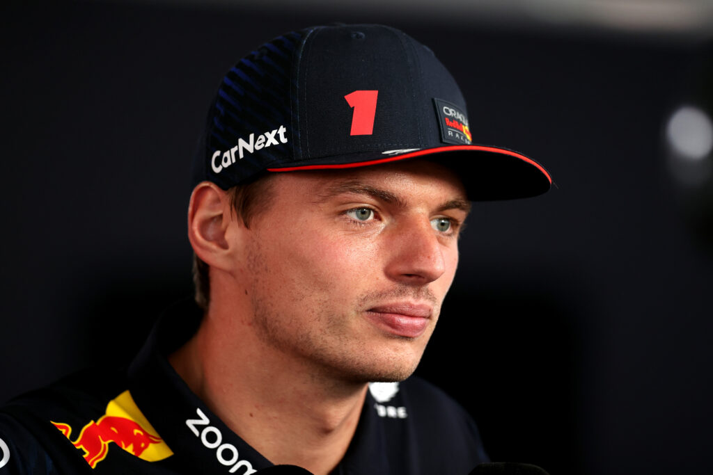 «Какая чушь!» Макс Ферстаппен ответил на теорию Тото Вольфа «Какая чушь!» Макс Ферстаппен ответил на теорию Тото Вольфа