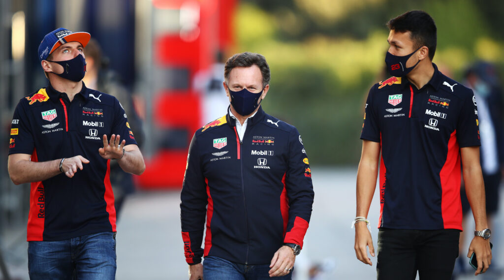 Эксперт назвал имя пилота, которого Red Bull уволила слишком рано