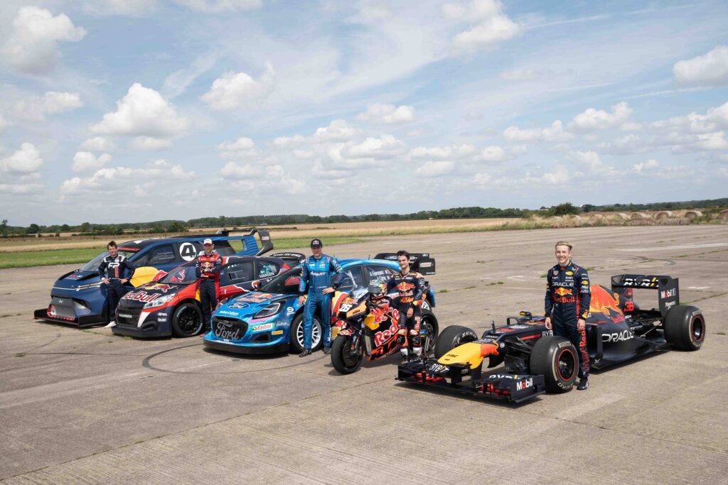 Лоусон на Формуле 1 устроил гонку с WRC, World RX и MotoGP