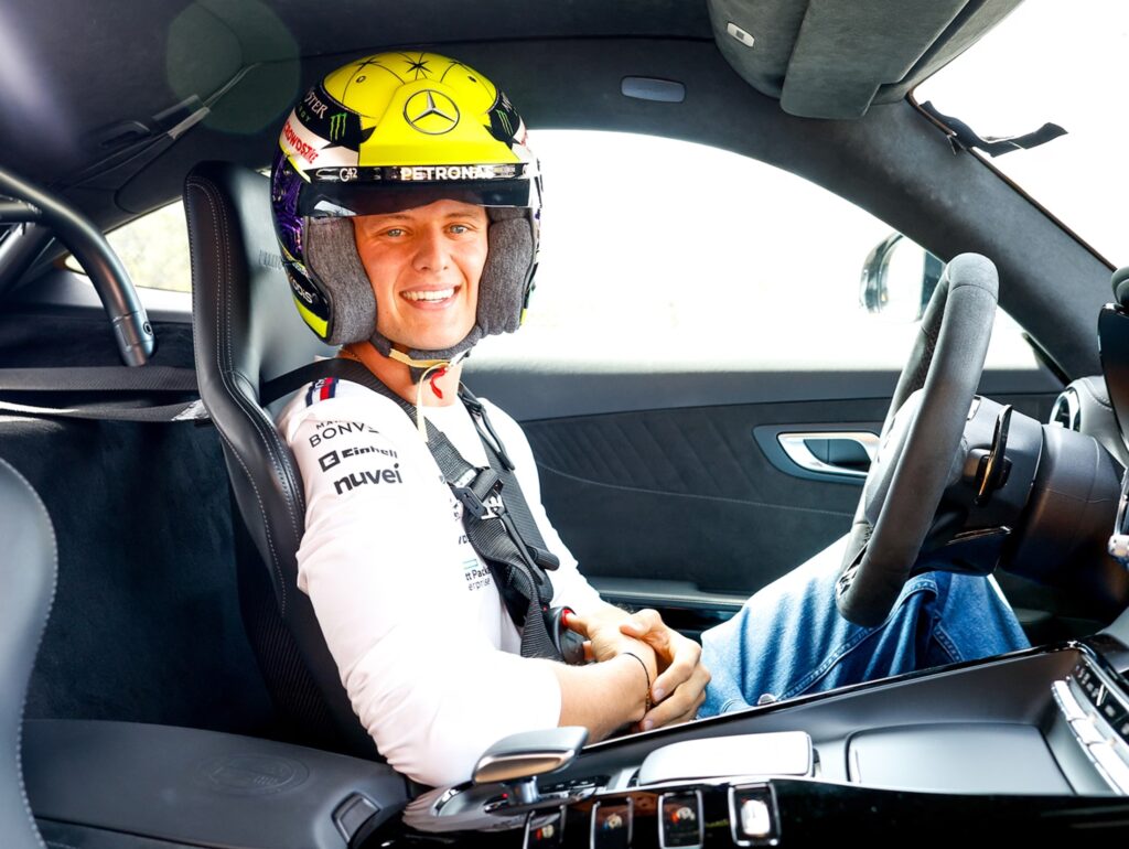 Ральф Шумахер: Мик справился бы с работой лучше Сарджента Ральф Шумахер: Мик справился бы с работой лучше Сарджента