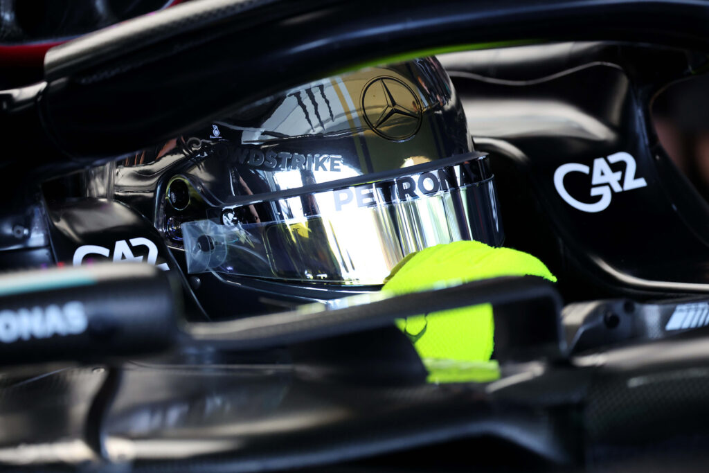 Хэмилтон: Я сражался как сумасшедший и принёс Mercedes максимум очков Хэмилтон: Я сражался как сумасшедший и принёс Mercedes максимум очков