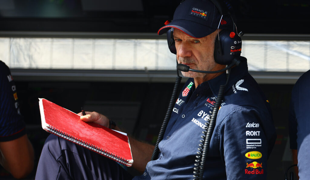 Эдриан Ньюи назвал имена пилотов, с которыми хотел бы поработать Эдриан Ньюи назвал имена пилотов, с которыми хотел бы поработать