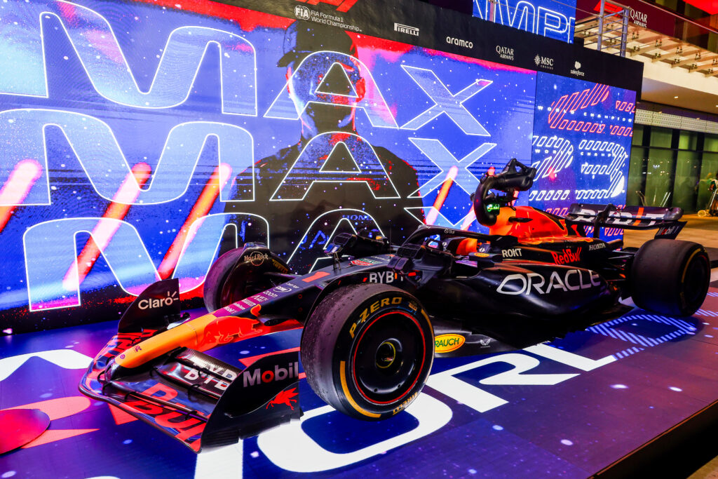 Росберг: За Red Bull выступает один из величайших гонщиков в истории Росберг: За Red Bull выступает один из величайших гонщиков в истории