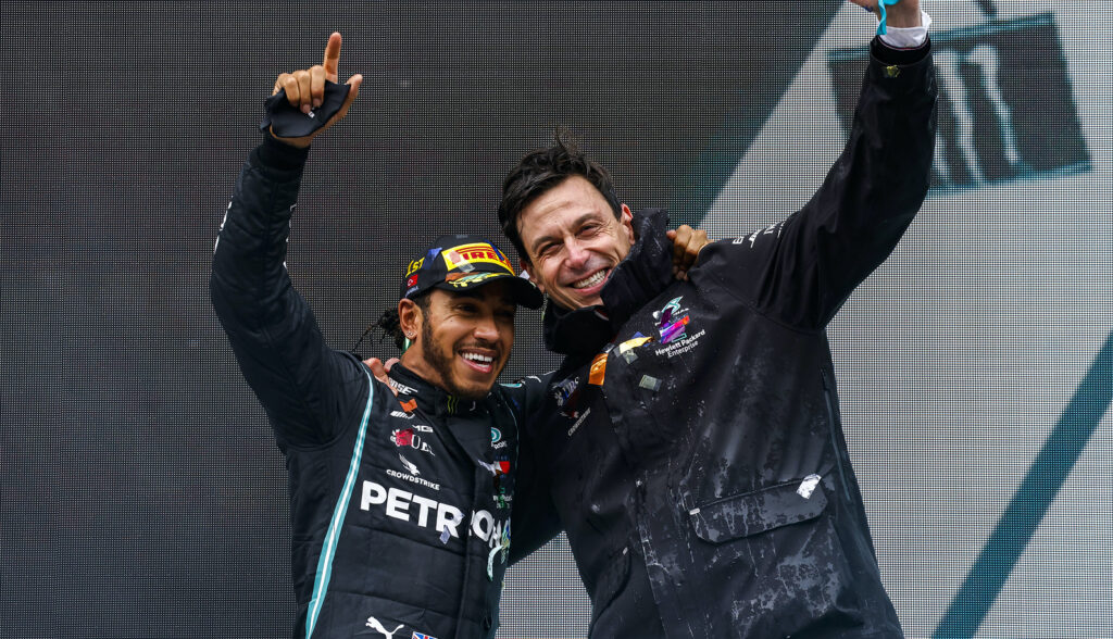 Тото Вольф: Хэмилтон рассказывал мне о переговорах с Ferrari