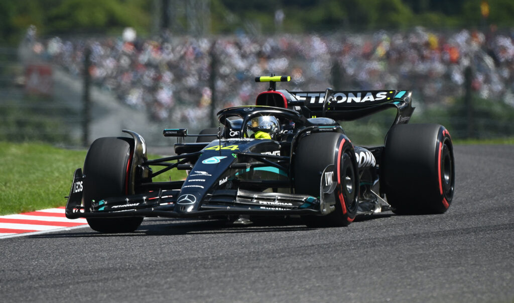 В Mercedes объяснили, почему 2024 год будет вдвойне важен