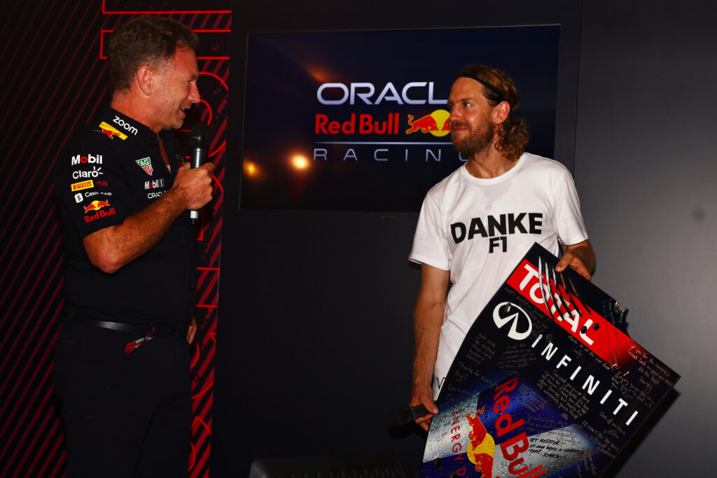 AMuS: Себастьян Феттель мог бы заменить Переса в Red Bull, но… AMuS: Себастьян Феттель мог бы заменить Переса в Red Bull, но…