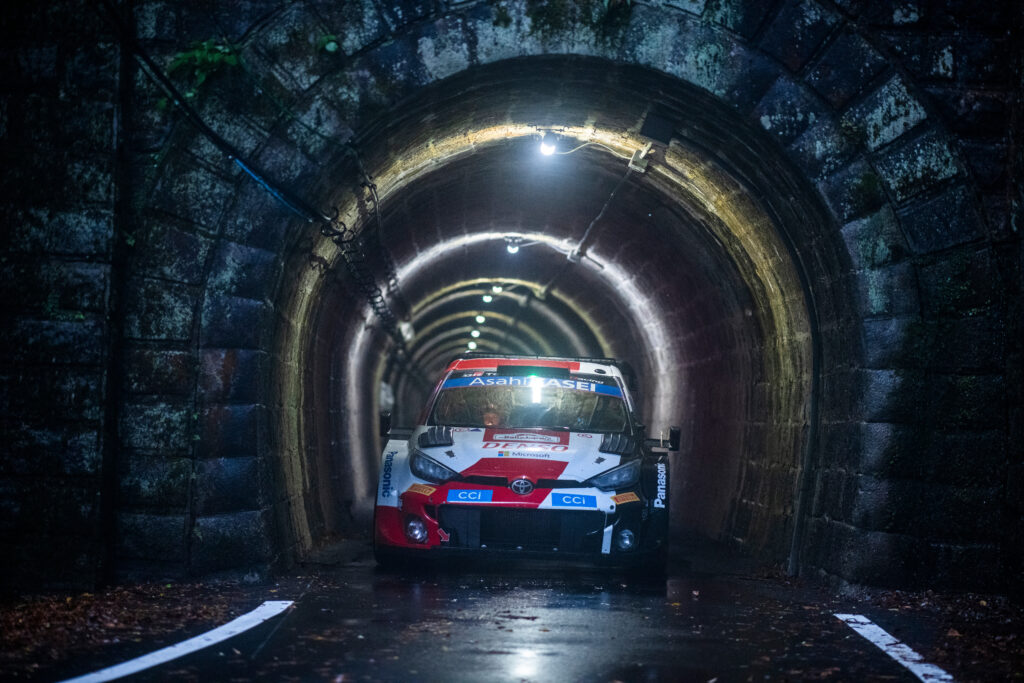 Toyota заняла три первых места на Ралли Япония, Грязин – 2-й в WRC2 Toyota заняла три первых места на Ралли Япония, Грязин – 2-й в WRC2