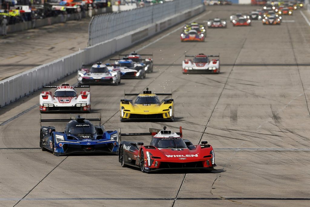 Cadillac wins after late-race GTP pile-up Cadillac wins after late-race GTP pile-up