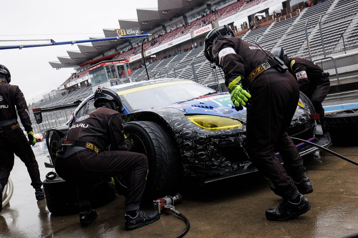 #61 SUBARU BRZ R&D SPORT