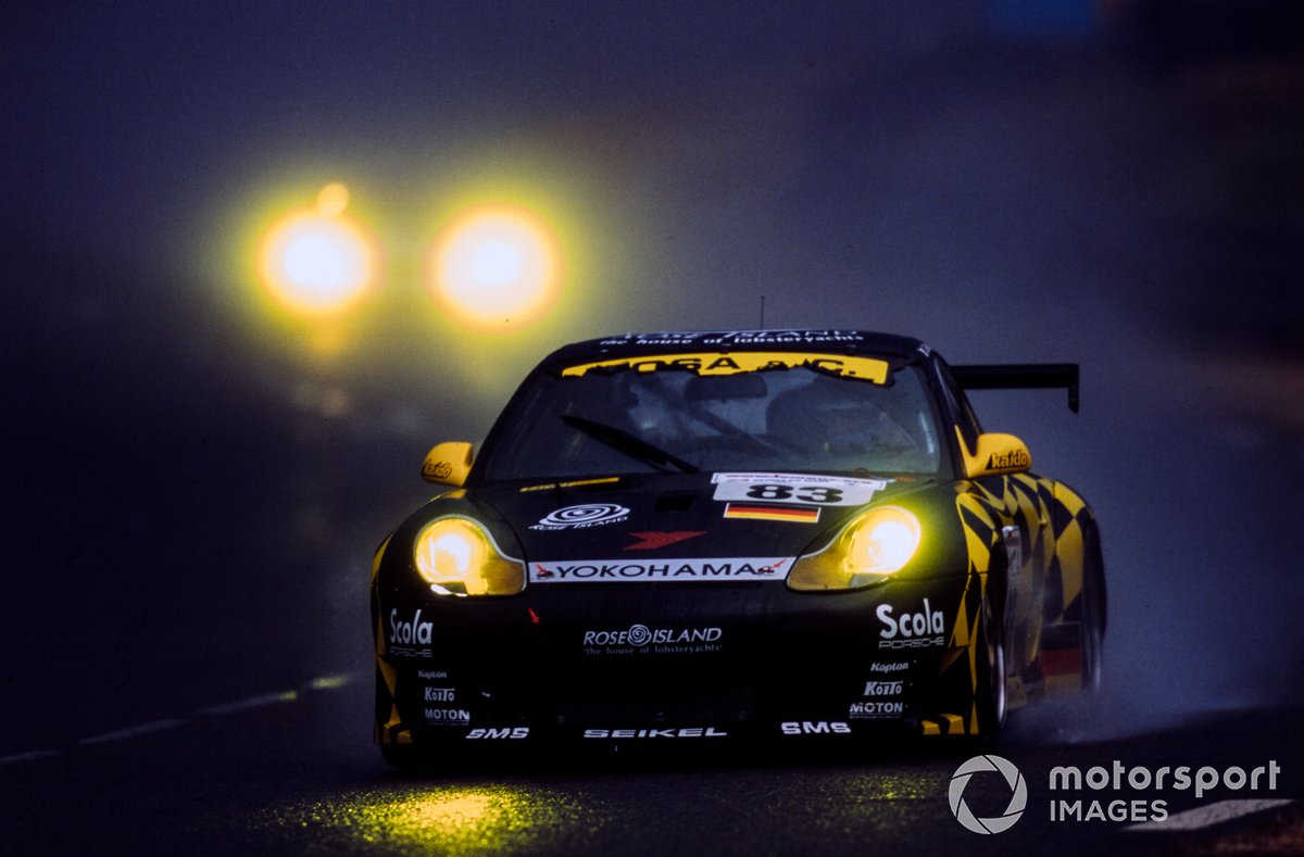 Drudi, Babini and Rosa kept #83 Seikel Porsche on the island amid difficult conditions in 2001