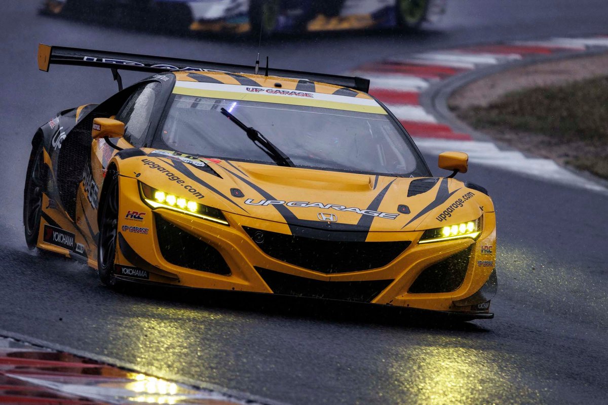 Takashi Kobayashi, Shun Koide, #18 UPGARAGE NSX GT3