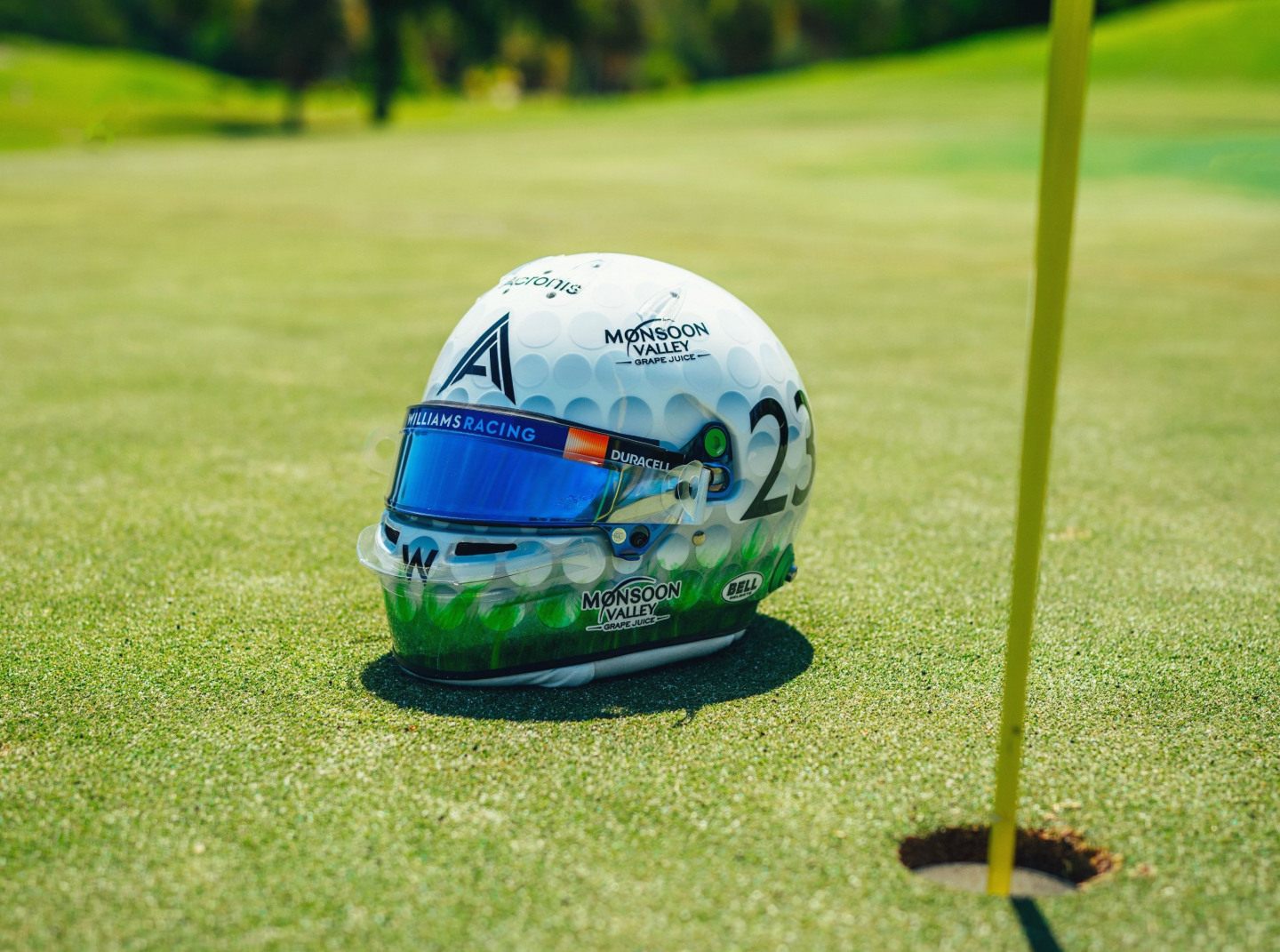Шлем Алекса Албона для Гран При Майами © Williams Racing