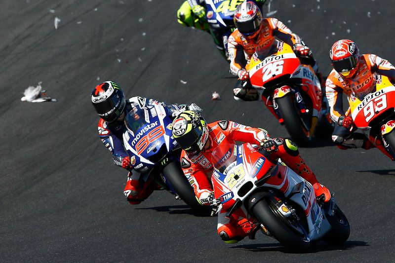 Bird strikes, overtakes a plenty, last-lap victory, long-lasting controversy - Australia 2015 was a wild ride