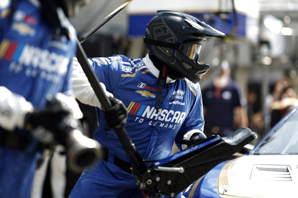 Hendrick Motorsports team members