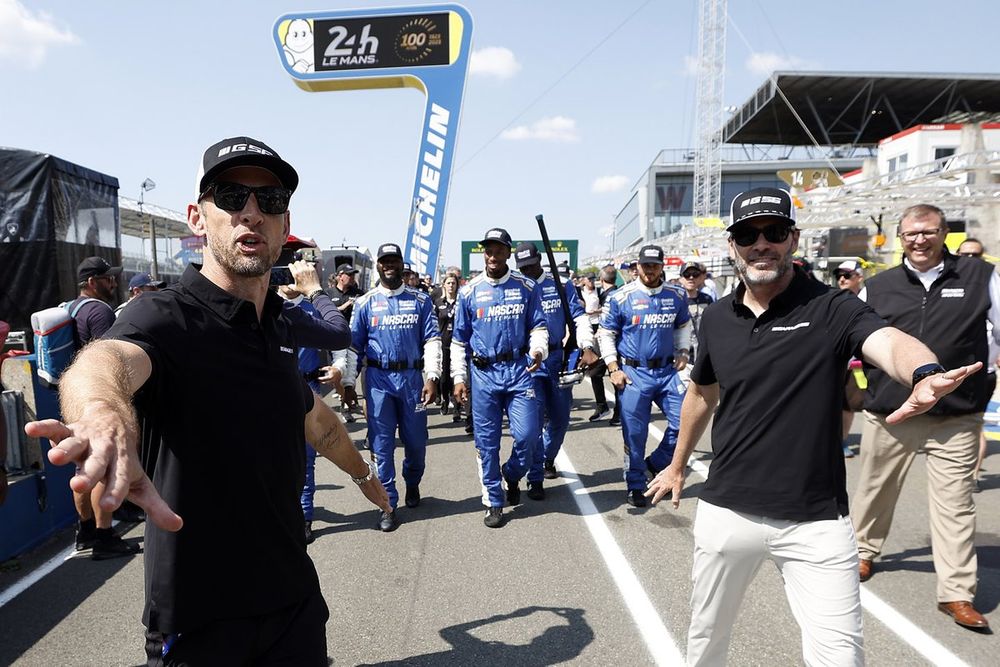 Hendrick Motorsports team members