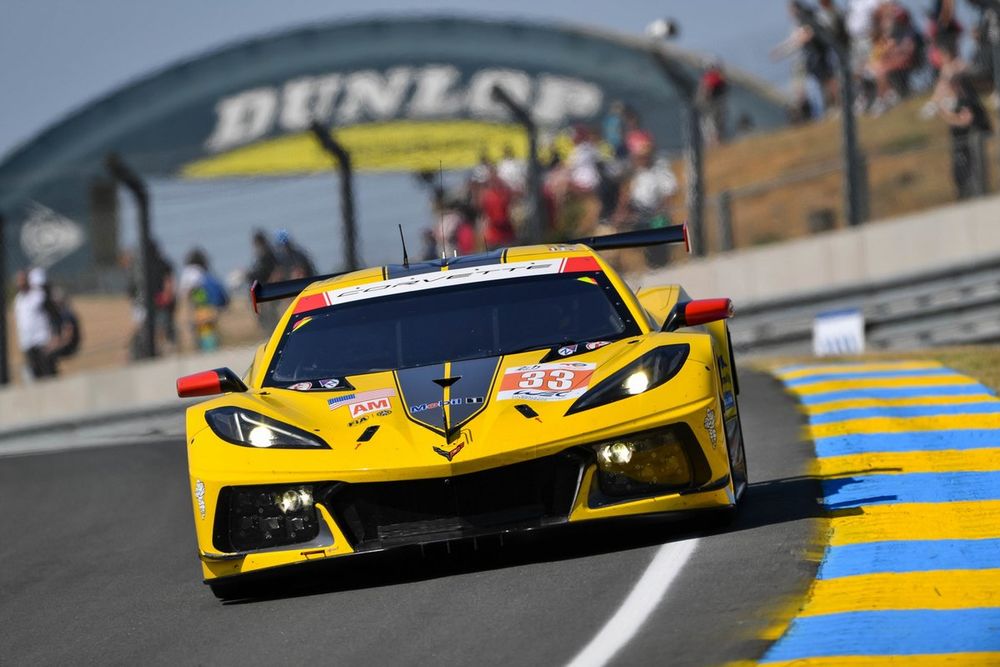 #33 Corvette Racing Chevrolet Corvette C8.R of Nicky Catsburg, Ben Keating, Nicolas Varrone