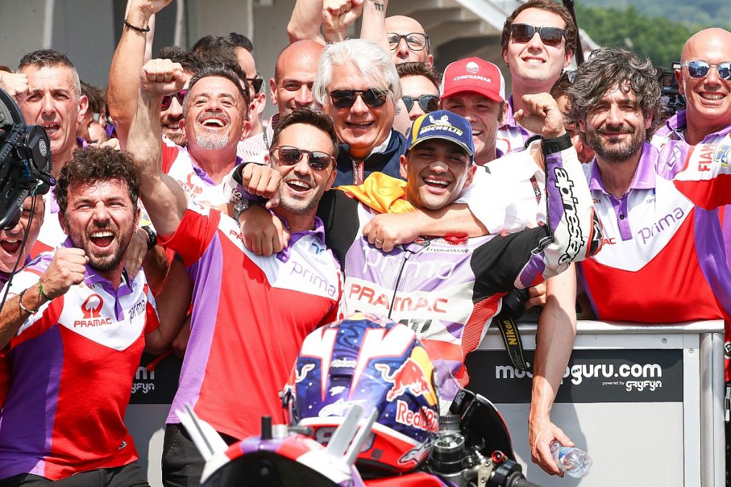 Martin snatches win from Bagnaia on the line Martin snatches win from Bagnaia on the line