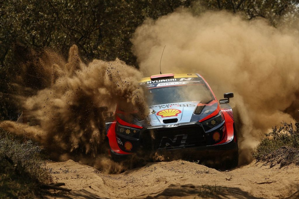 Hyundai investigating running fourth WRC car next year